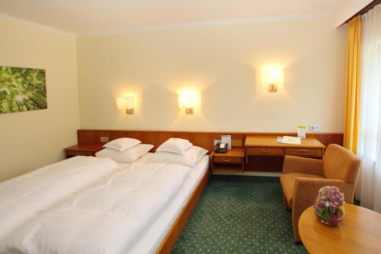 Parkhotel Am Taunus Oberursel Eksteriør bilde