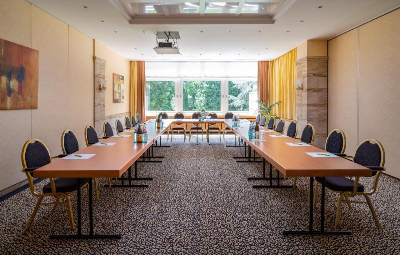 Parkhotel Am Taunus Oberursel Eksteriør bilde